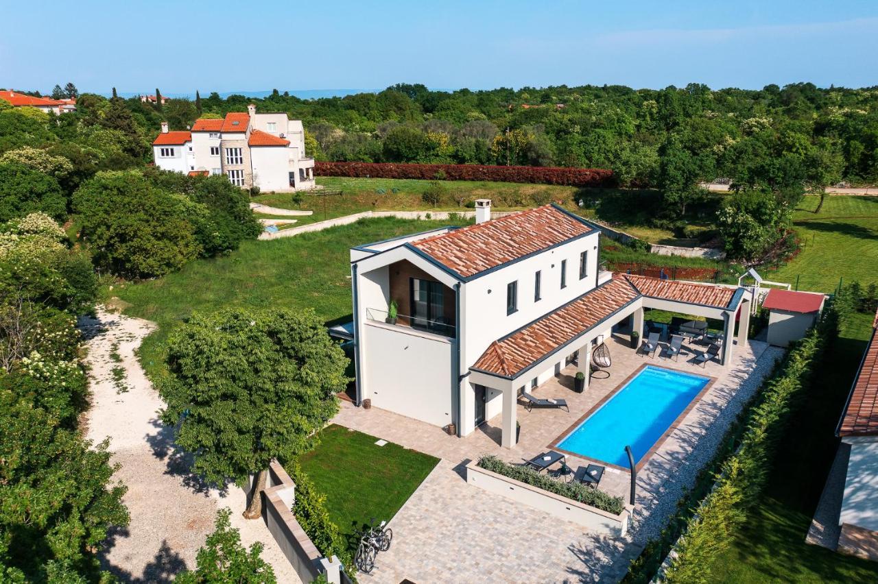 Villa Nobu Mali Vareski Exterior photo