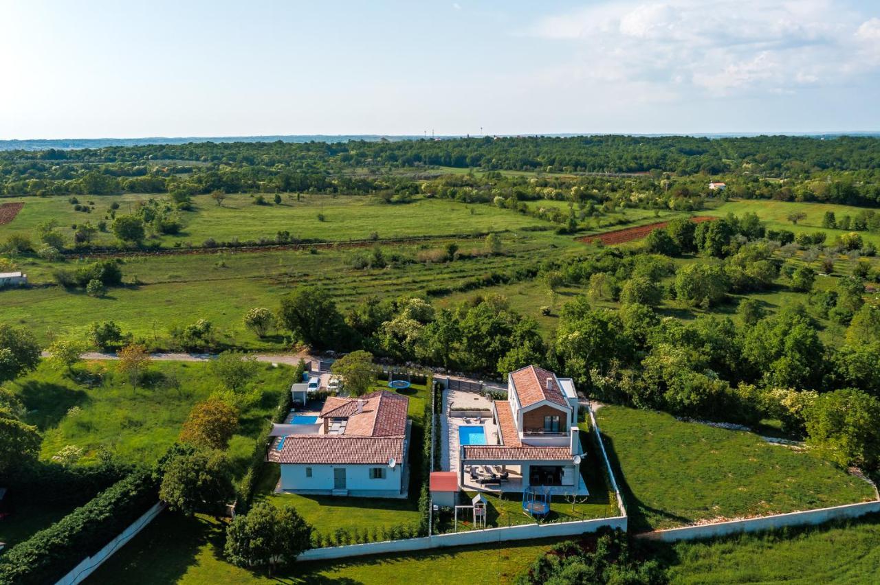 Villa Nobu Mali Vareski Exterior photo